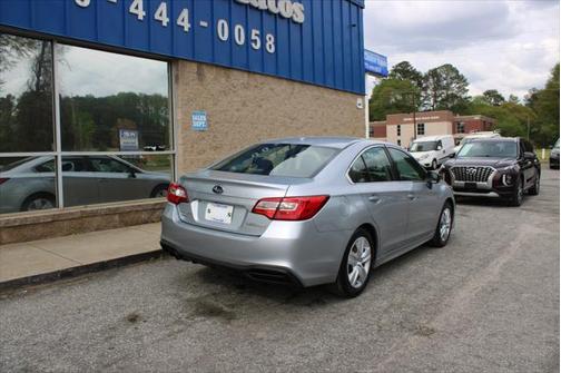 2019 Subaru Legacy Base