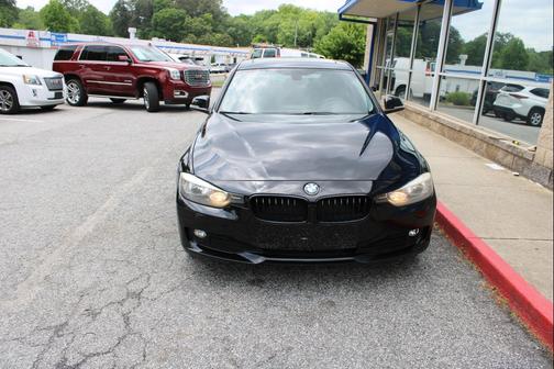 Black 2014 BMW 320 i