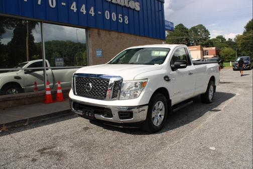2017 Nissan Titan SV