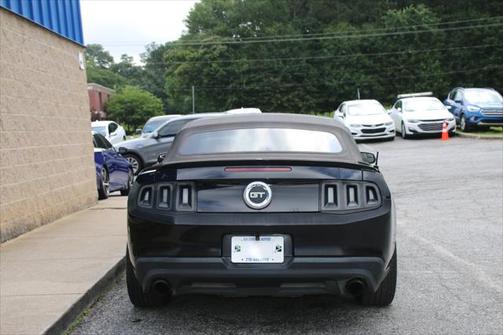 2011 Ford Mustang GT Premium