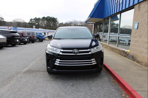 2019 Toyota Highlander LE