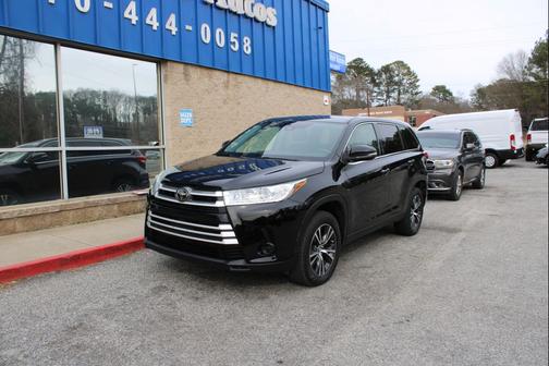 2019 Toyota Highlander LE
