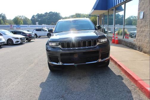 2022 Jeep Grand Cherokee L Laredo