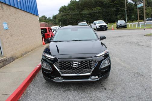 2021 Hyundai KONA Limited DCT FWD