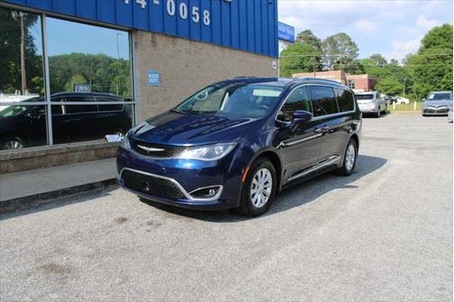 2018 Chrysler Pacifica Touring-L