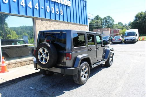 2018 Jeep Wrangler JK Unlimited Sahara