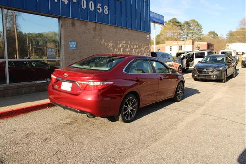 2016 Toyota Camry XLE