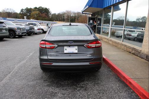 2020 Ford Fusion SE FWD