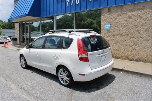 2011 Hyundai Elantra Touring 4dr Wgn Auto SE