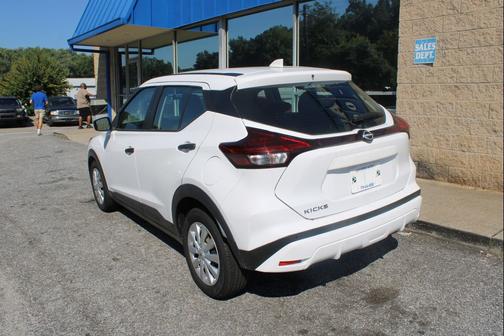 2023 Nissan Kicks S