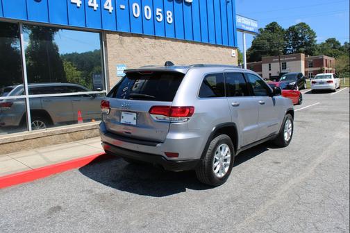 2021 Jeep Grand Cherokee Laredo