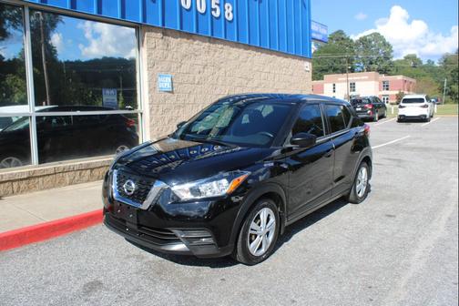 2020 Nissan Kicks S