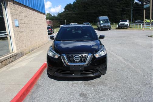 2020 Nissan Kicks S