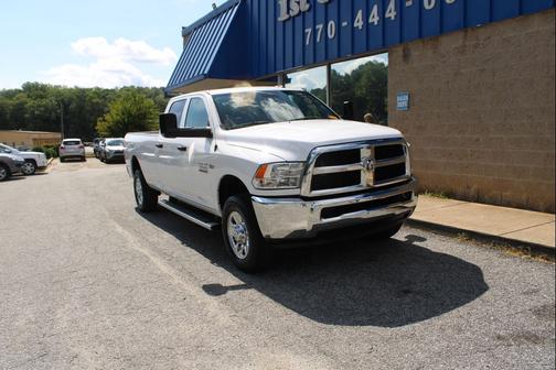 2017 RAM 2500 Tradesman 4x4 Crew Cab 8 Box