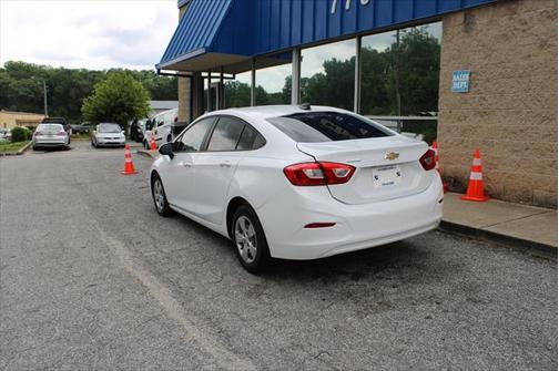 2018 Chevrolet Cruze LS