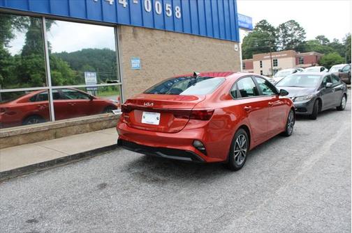 2023 Kia Forte LXS