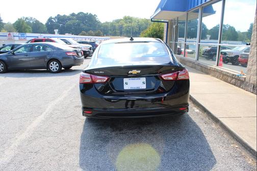 2021 Chevrolet Malibu 4dr Sdn LT