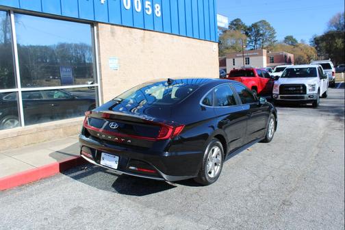 2022 Hyundai SONATA SE
