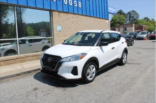 2023 Nissan Kicks S