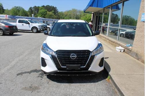2023 Nissan Kicks S