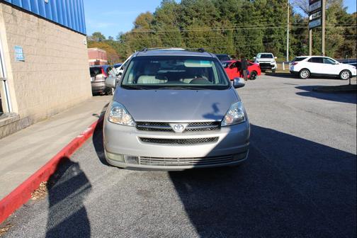 2004 Toyota Sienna XLE