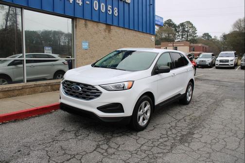 2022 Ford Edge SE