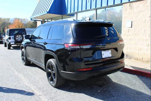 2023 Jeep Grand Cherokee L Altitude