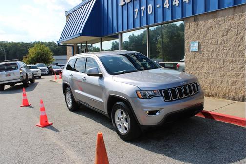 2017 Jeep Grand Cherokee Laredo