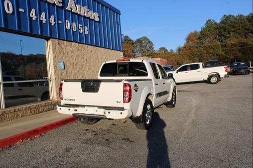 2021 Nissan Frontier SV