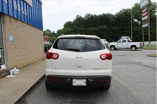 2011 Chevrolet Traverse LS