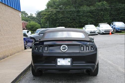 2011 Ford Mustang GT Premium