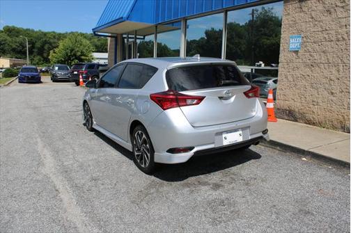 2017 Toyota Corolla iM Base