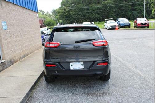 2017 Jeep Cherokee Altitude
