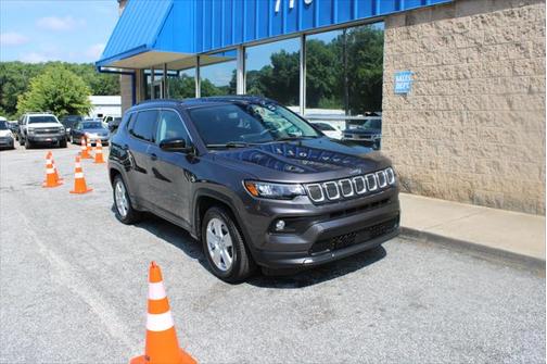 2022 Jeep Compass Latitude