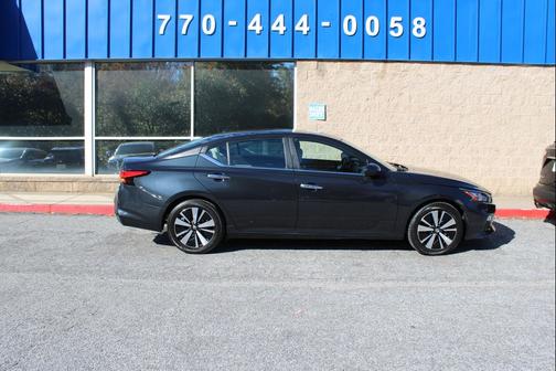 2021 Nissan Altima 2.5 SV