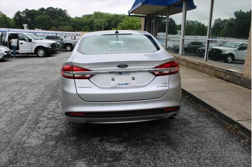 2018 Ford Fusion Hybrid SE