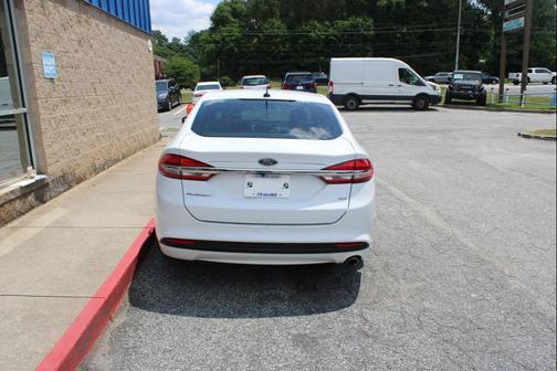 White 2017 Ford Fusion SE