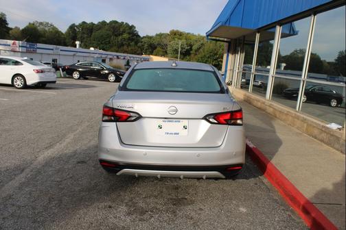 2023 Nissan Versa 1.6 SV