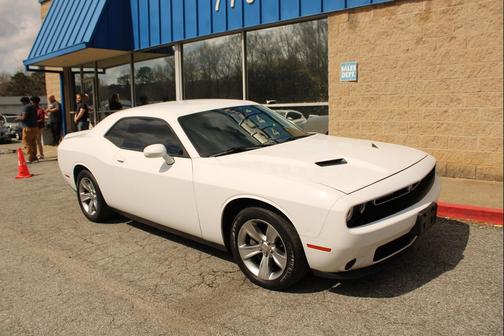 2018 Dodge Challenger SXT