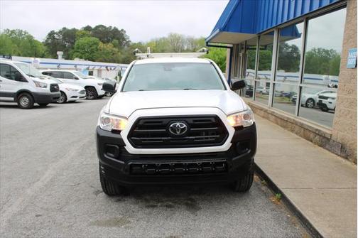 2019 Toyota Tacoma SR