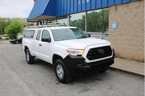 2019 Toyota Tacoma SR