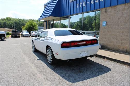 2013 Dodge Challenger SXT