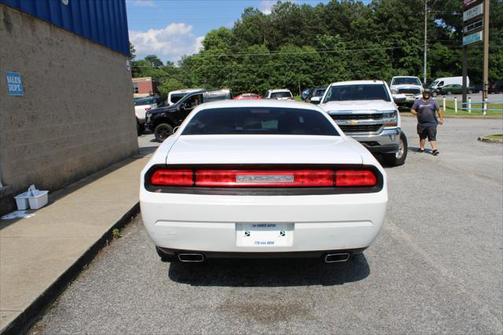 2013 Dodge Challenger SXT