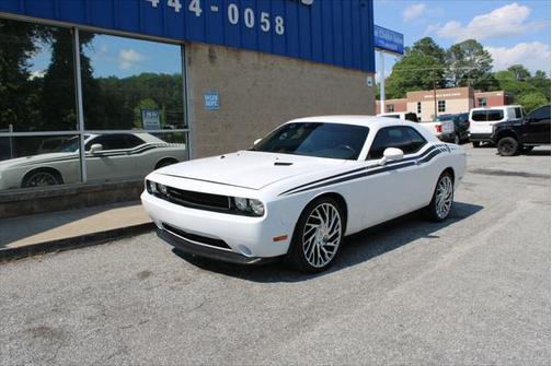 2013 Dodge Challenger SXT