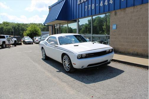 2013 Dodge Challenger SXT