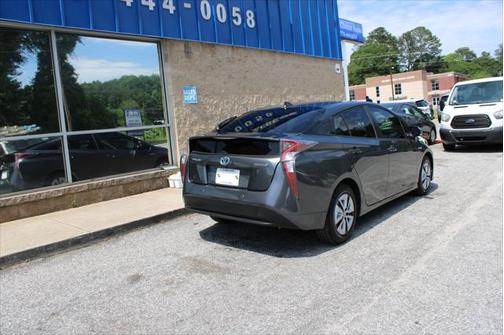 2017 Toyota Prius Two
