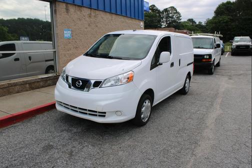 White 2017 Nissan NV200 SV