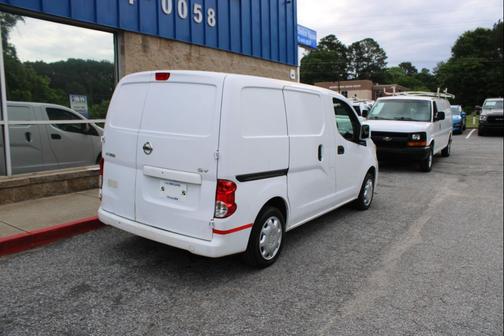 White 2017 Nissan NV200 SV
