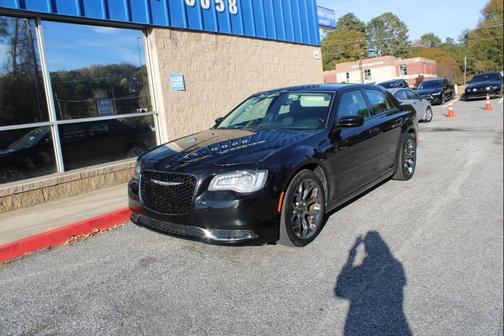 2018 Chrysler 300 Touring