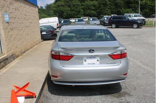 2014 Lexus ES 300h Base